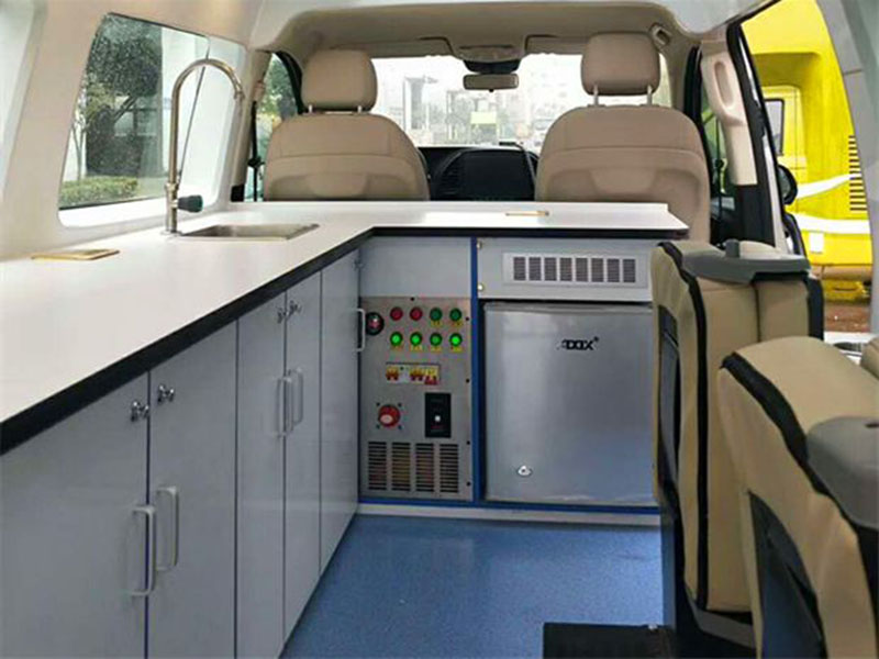 大通、福特土壤快速檢測車 大通、福特土壤快速檢測車