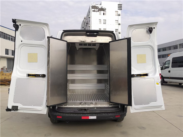 疫苗冷鏈專用運輸車(單排/雙排) 疫苗冷鏈專用運輸車(單排/雙排)