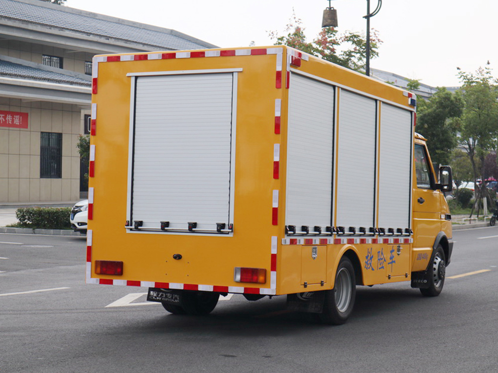 依維柯工程救險車 依維柯工程救險車