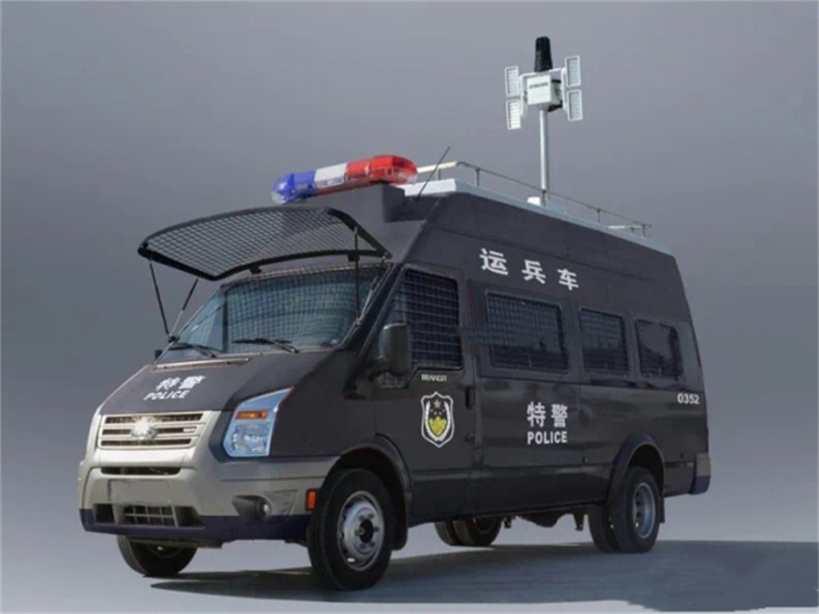 v348福特新世代12人運兵車 v348福特新世代12人運兵車