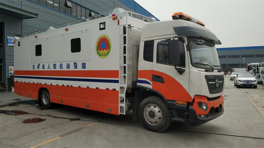 天錦200人炊事餐車 天錦200人炊事餐車