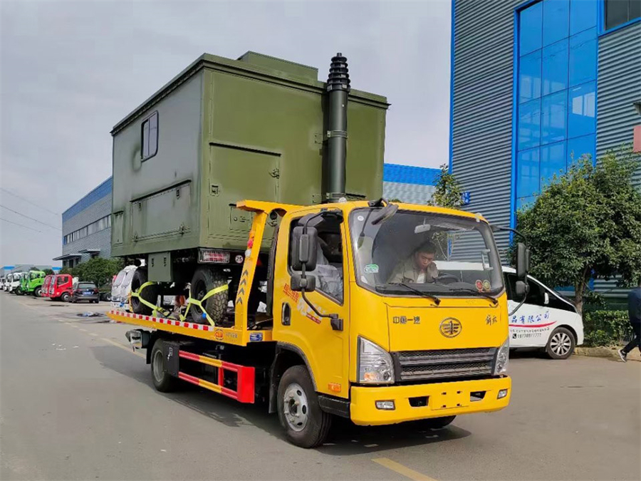 拖掛越野餐車 拖掛越野餐車