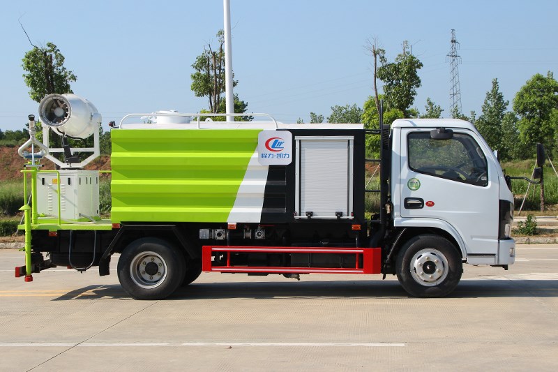 國六東風(fēng)4.5噸 藍(lán)牌 抑塵車 國六東風(fēng)4.5噸 藍(lán)牌 抑塵車