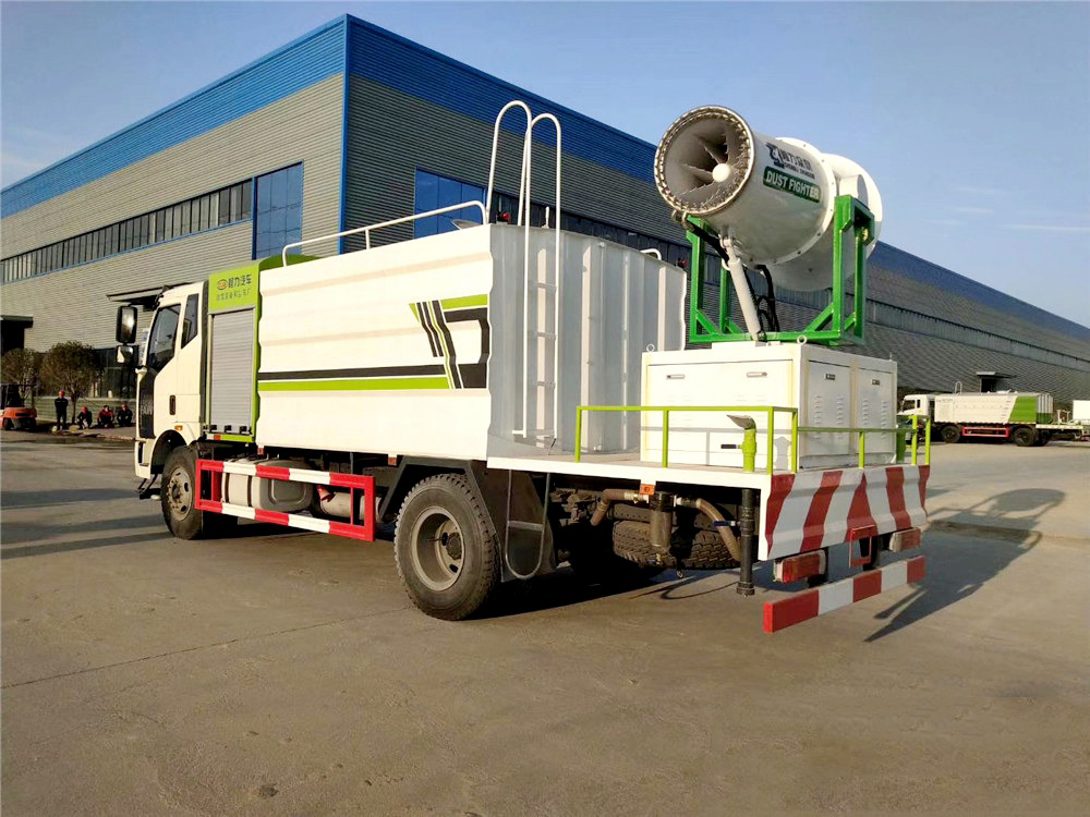 國(guó)六12方解放J6L 抑塵車50-100米 國(guó)六12方解放J6L 抑塵車50-100米