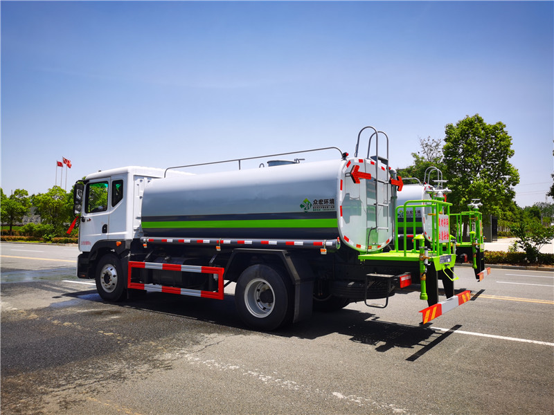 東風D9新款10-12噸灑水車--國六系列 東風D9新款10-12噸灑水車--國六系列