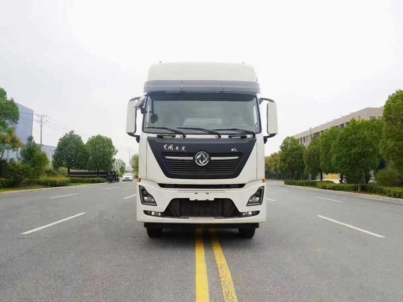 東風天龍KL前四后八冷藏車 東風天龍KL前四后八冷藏車