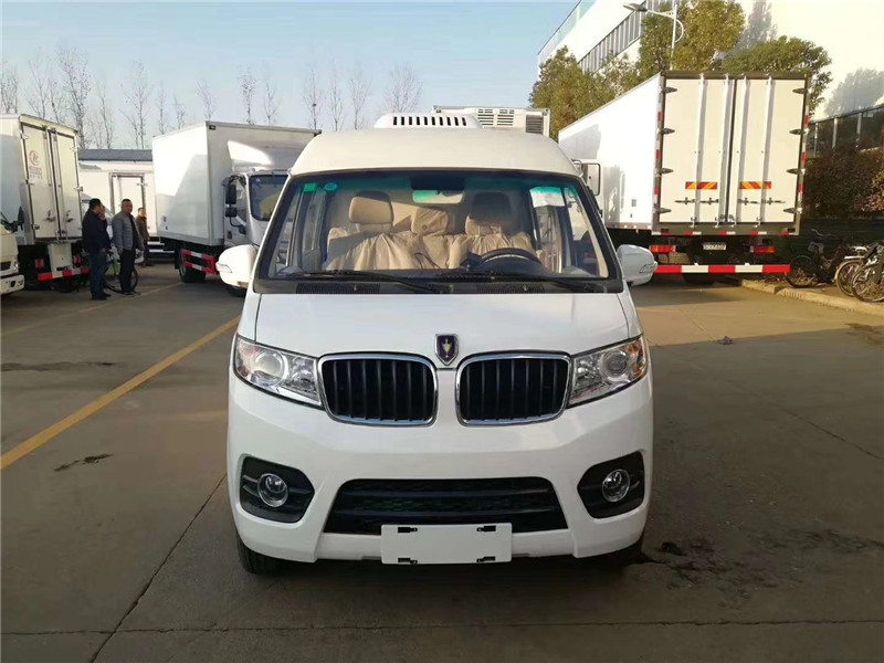 國六 金杯雙排面包冷藏車 國六 金杯雙排面包冷藏車