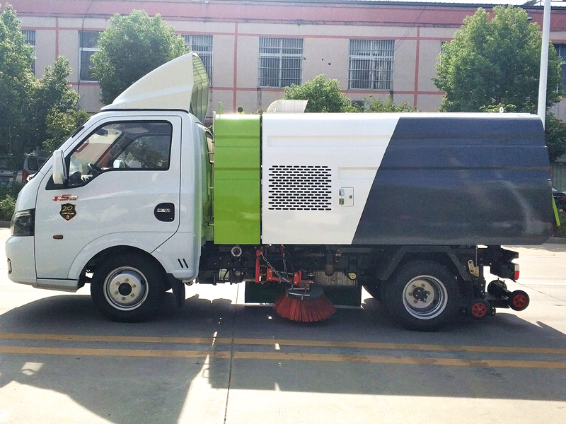 東風途逸掃路車國VI藍牌汽油機 東風途逸掃路車國VI藍牌汽油機