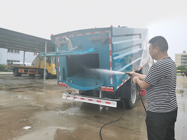 東風(fēng)大多利卡3800洗掃車國六 東風(fēng)大多利卡3800洗掃車國六