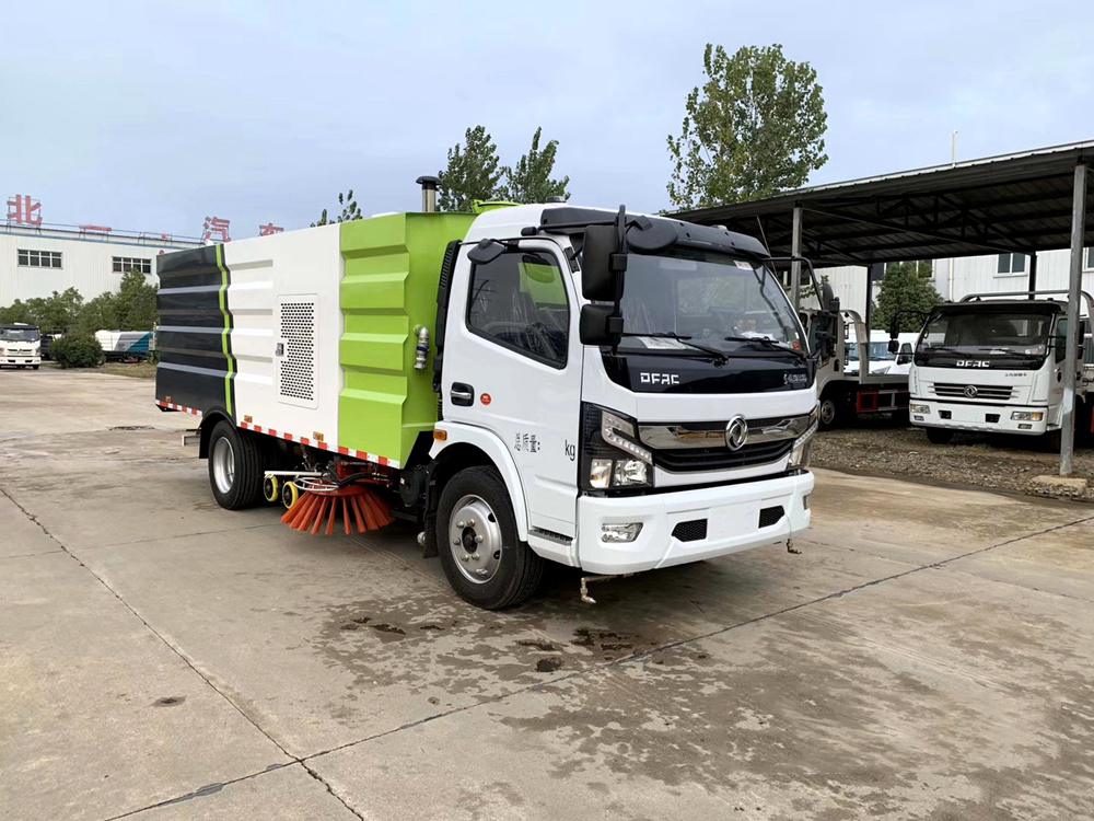 國六4方水 5方塵東風(fēng)D7 洗掃車 國六4方水 5方塵東風(fēng)D7 洗掃車