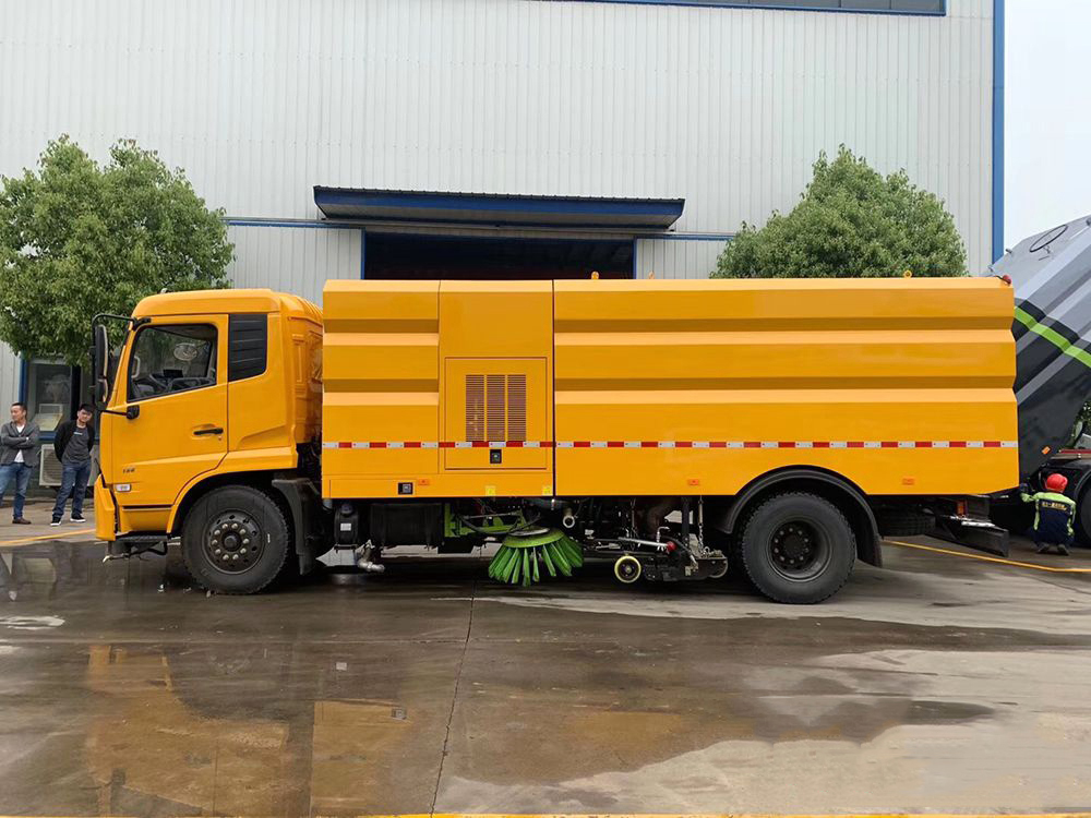 9方水 7方塵東風天錦 洗掃車 9方水 7方塵東風天錦 洗掃車