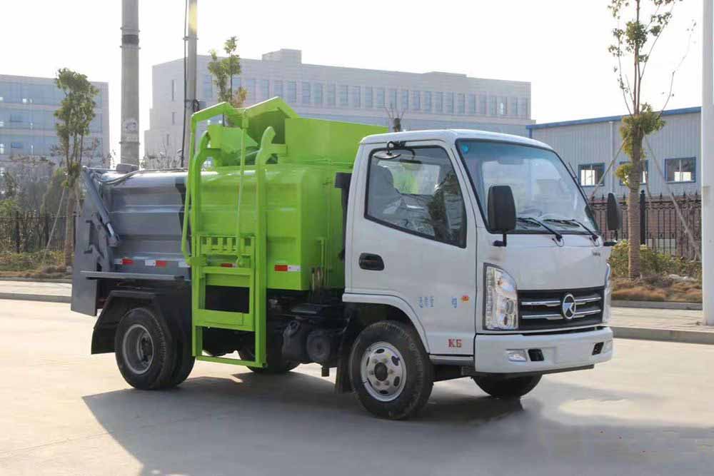 國(guó)六凱馬藍(lán)牌4方餐廚垃圾車 國(guó)六凱馬藍(lán)牌4方餐廚垃圾車