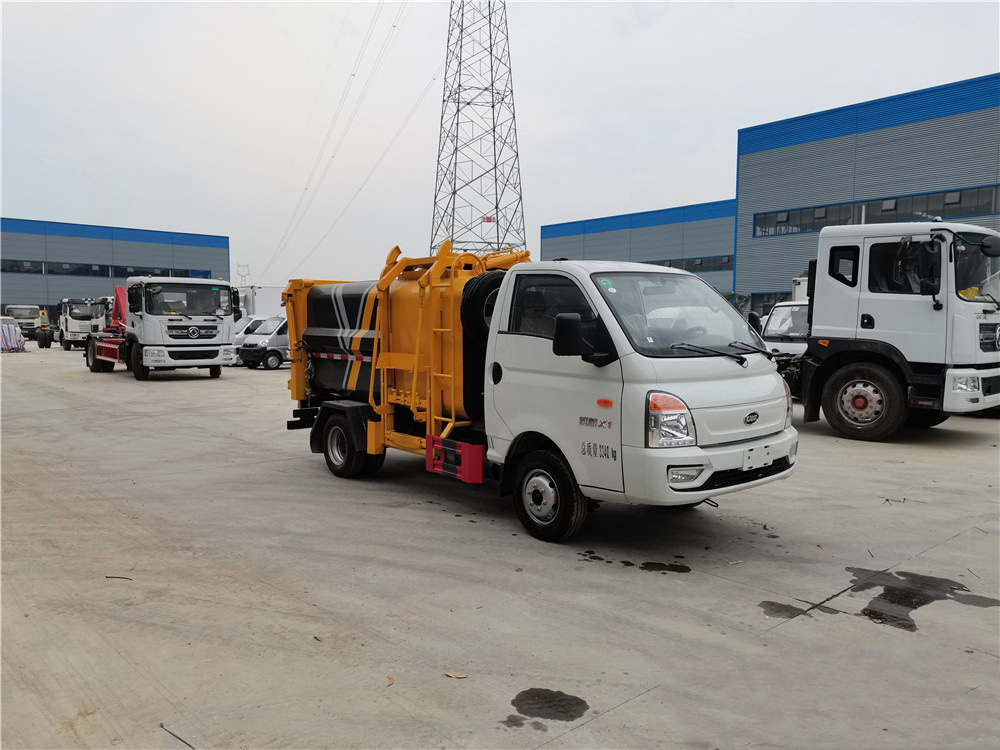 國六4.5方 藍牌凱馬瑞航 側裝壓縮垃圾車 國六4.5方 藍牌凱馬瑞航 側裝壓縮垃圾車