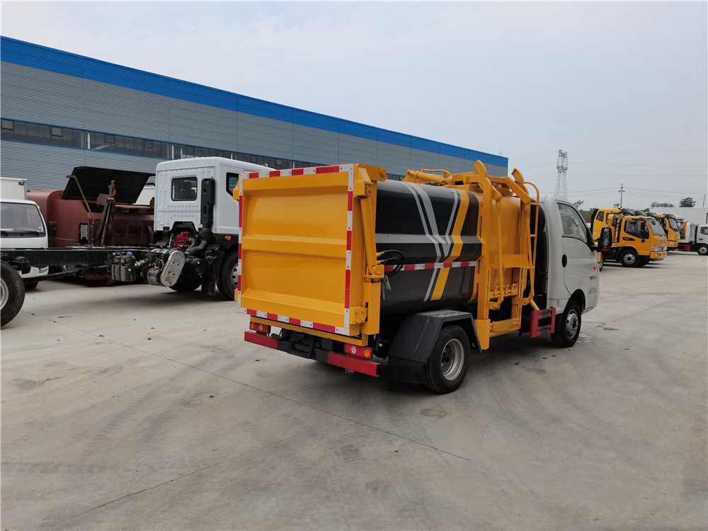 國六4.5方 藍牌凱馬瑞航 側裝壓縮垃圾車 國六4.5方 藍牌凱馬瑞航 側裝壓縮垃圾車