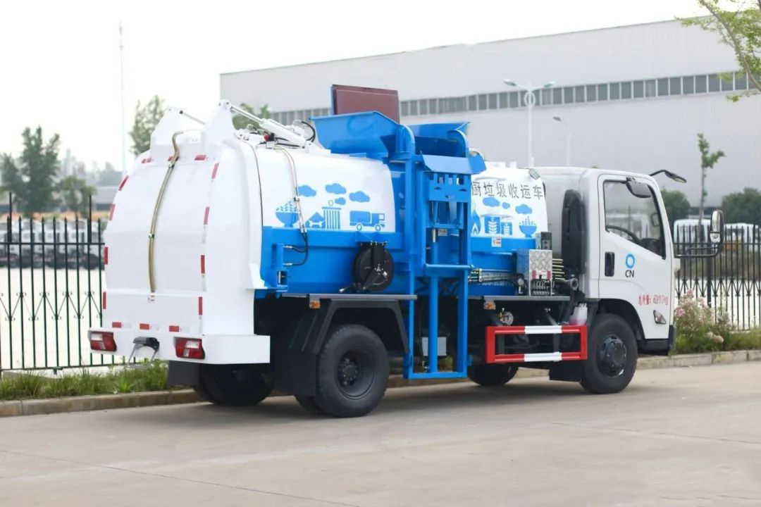 江鈴凱銳國六4.5方餐廚垃圾車 江鈴凱銳國六4.5方餐廚垃圾車