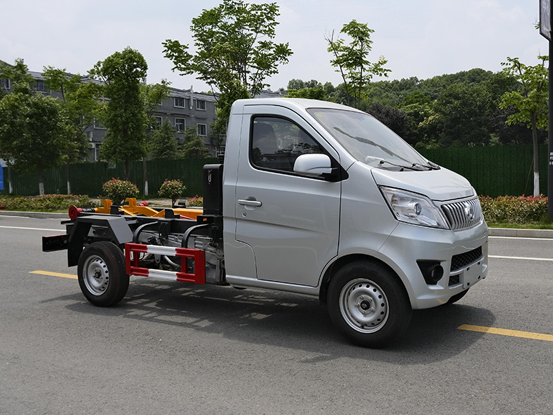 長安2900勾臂垃圾車 長安2900勾臂垃圾車