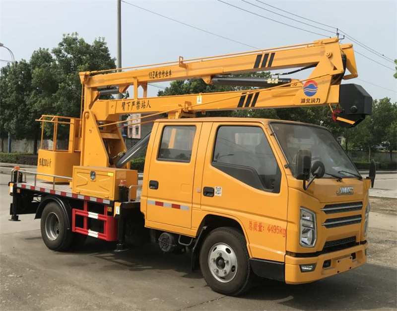 江鈴順達(dá)13米高空作業(yè)車(chē) 江鈴順達(dá)13米高空作業(yè)車(chē)