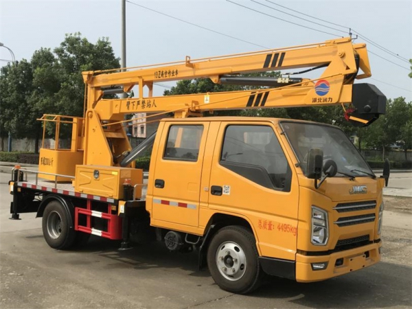 江鈴順達(dá)13米高空作業(yè)車(chē) 江鈴順達(dá)13米高空作業(yè)車(chē)