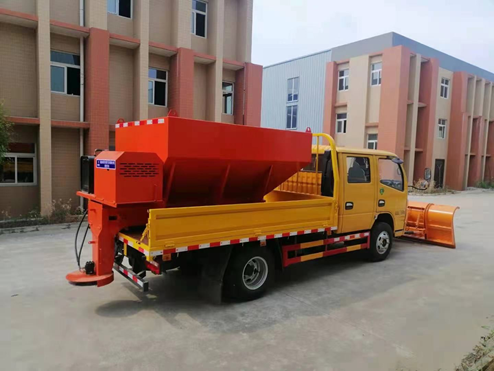 3方融雪劑撒布機 3方融雪劑撒布機