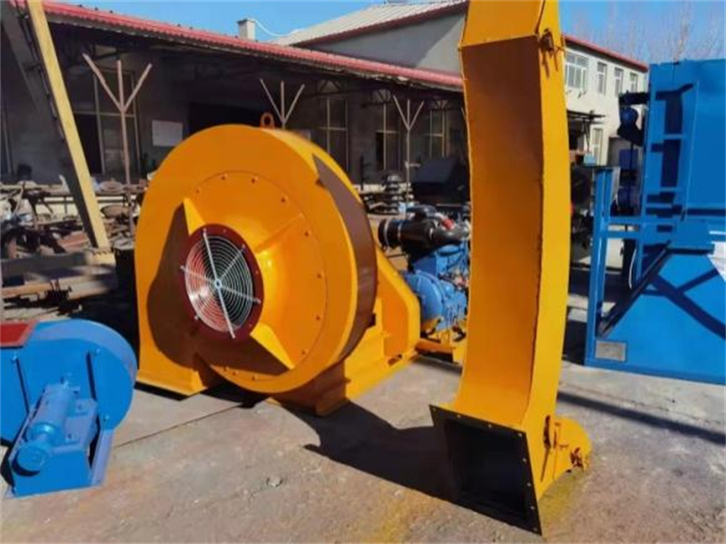 車載式200馬力吹雪機 車載式200馬力吹雪機