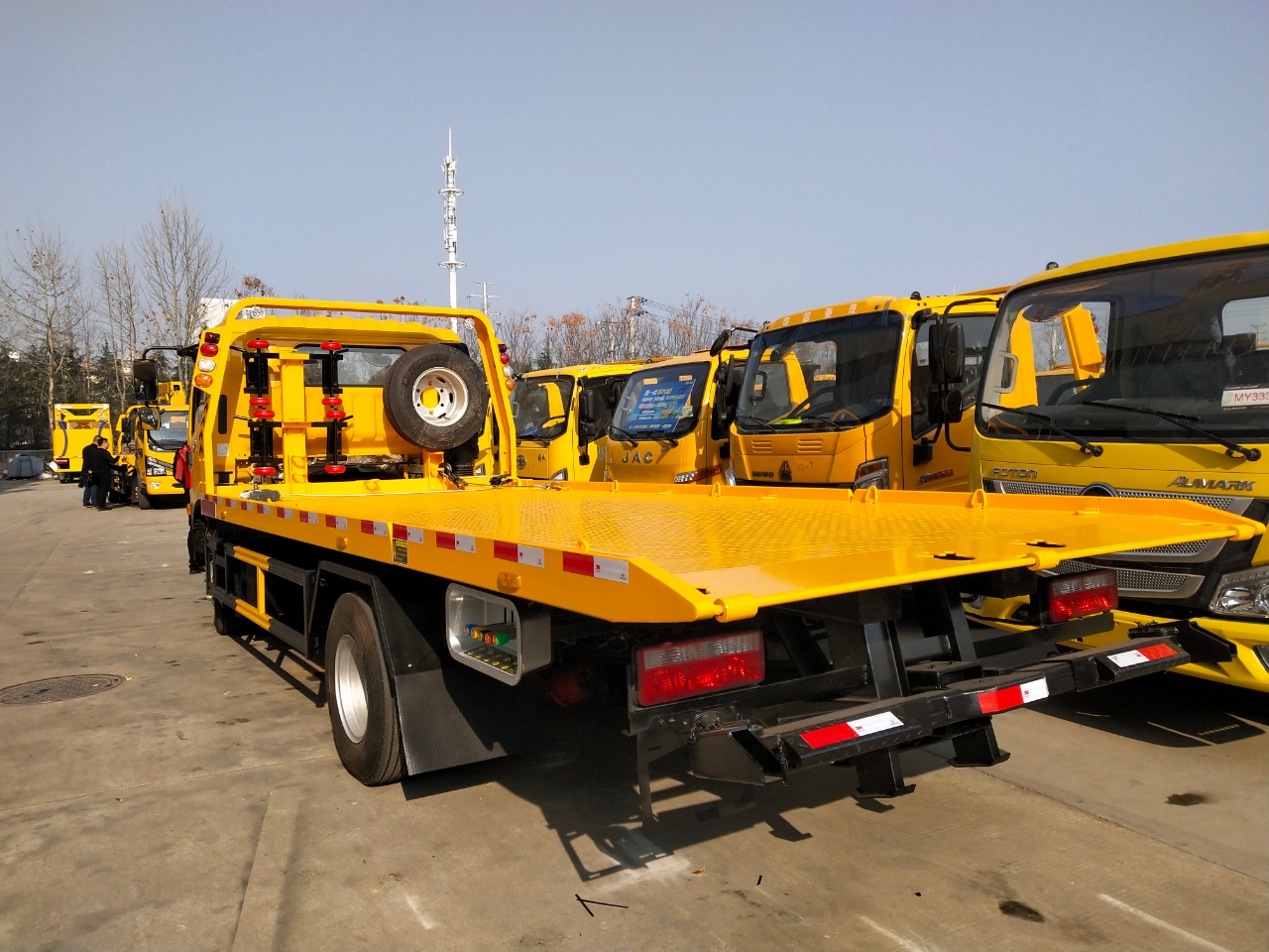 國(guó)六東風(fēng)多利卡黃牌清障車 國(guó)六東風(fēng)多利卡黃牌清障車