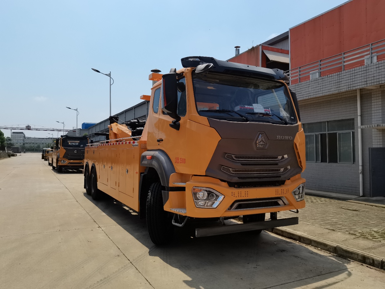 重汽豪沃后雙橋托吊連體清障車 重汽豪沃后雙橋托吊連體清障車