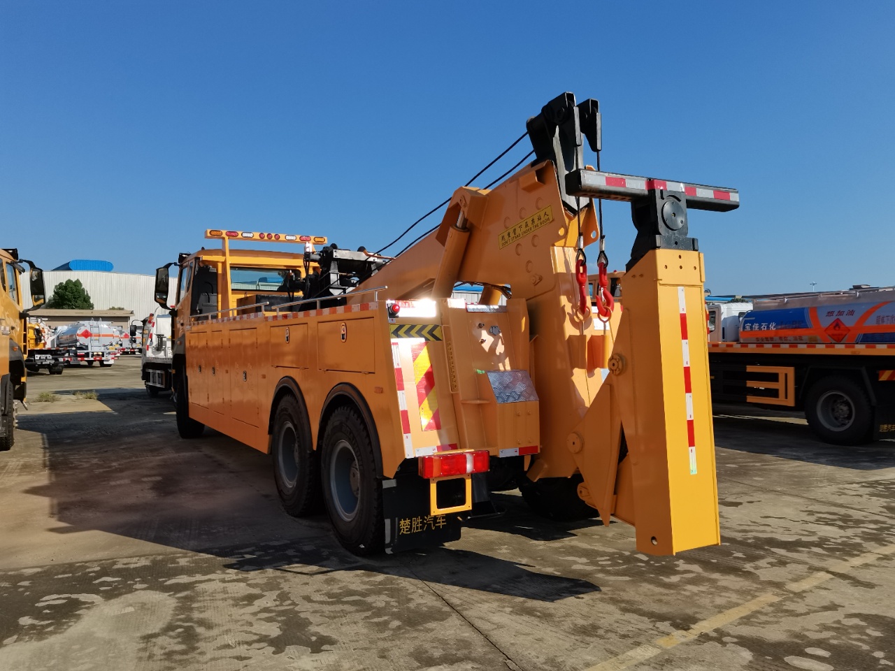 重汽豪沃后雙橋托吊連體清障車 重汽豪沃后雙橋托吊連體清障車