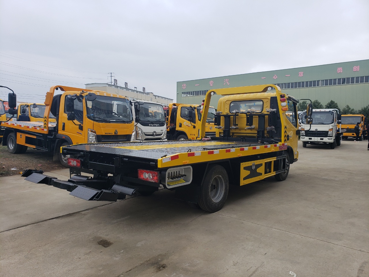 國(guó)六藍(lán)牌歐馬可清障車(chē) 國(guó)六藍(lán)牌歐馬可清障車(chē)