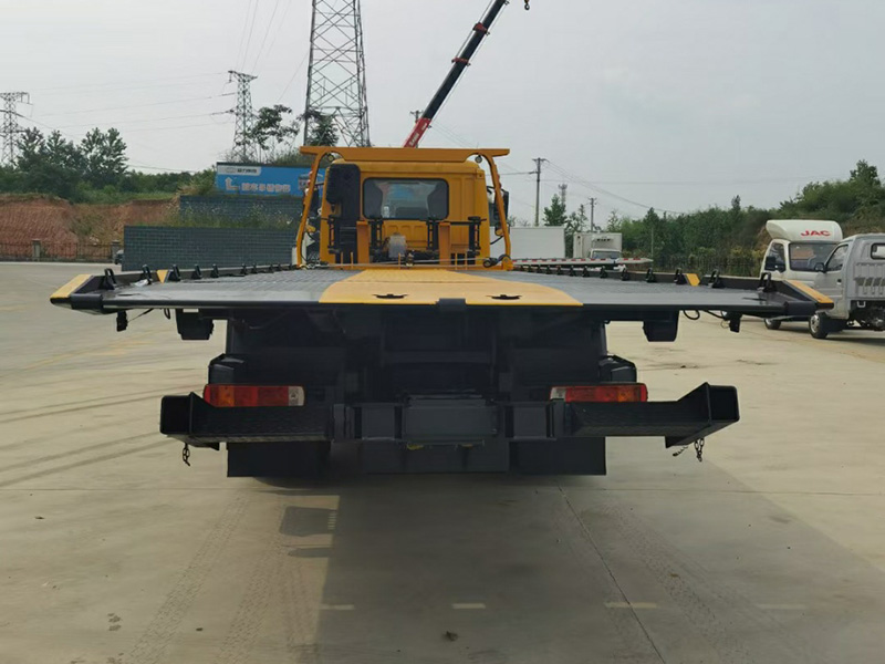 解放龍V2.0平頂隨車吊 解放龍V2.0平頂隨車吊