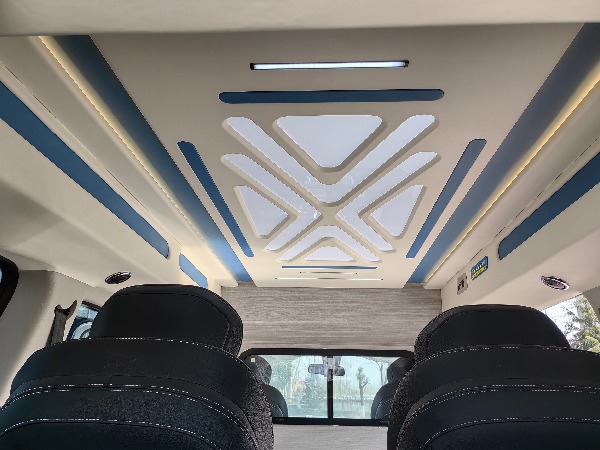 大通G10 MAX自動(dòng)擋救護(hù)車(行政版) 大通G10 MAX自動(dòng)擋救護(hù)車(行政版)